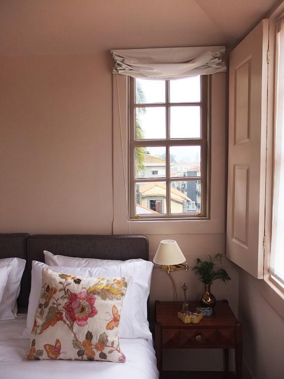 Mercador Guesthouse Porto Buitenkant foto