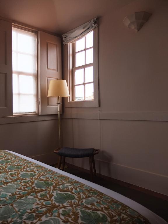 Mercador Guesthouse Porto Buitenkant foto